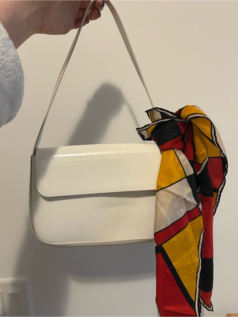 Classic White Shoulder Bag with Colorful Scarf